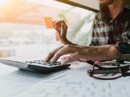 calculating interest on savings account